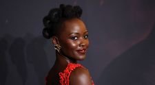 A fost distribuită în rolul Elenei din Troia și internetul a luat-o razna. Lupita Nyong’o, replică neașteptată pentru cei care o critică