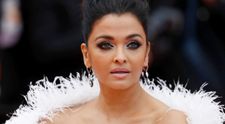 Aishwarya Rai, cea mai extravagantă apariție pe covorul roșu la Cannes