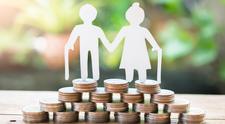 Când poți încasa banii din pensia privată obligatorie și în ce condiții