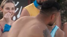 Jador de la Faimoși o pupă pe Lola de la Războinici, la Survivor All Stars 2024. Cum au reacționat coechipierii