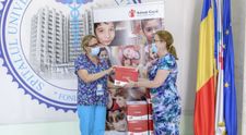100.000 de mame din 74 de maternități vor primi kit-uri de îngrijire pentru nou-născuți