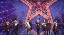 Românii au talent 2023: Ansamblul Ștefan Vodă, instrumentiștii care au cucerit publicul cu piesa „Bordeiaș, bordei, bordei”
