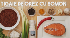 Tigaie de orez cu somon
