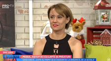 VIDEO Moșul, așteptat cu lapte și prăjituri