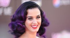 Katy Perry a uimit pe toată lumea cu apariția ei recentă. Cum a fost surprinsă artista într-un mall din Australia
