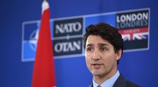 Premierul Canadei, Justin Trudeau, atacat cu pietre de oponenții vaccinării anti-Covid