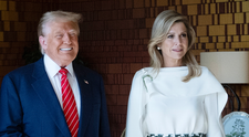 Regina Maxima a Olandei l-a luat în râs pe Donald Trump, în direct, la TV! Momentul a devenit viral: ”E senzațională. L-a tratat ca pe un bebeluș!”