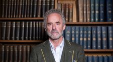 Ce este akathisia, tulburarea cumplită de care suferă Jordan Peterson. ”Fiecare zi este un iad”. Mucegaiul a fost una dintre cauze