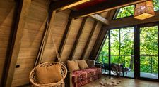 Cabane de poveste la munte, pentru vacanțe de neuitat în România
