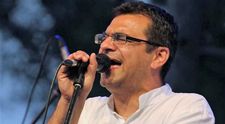 Mihai Mărgineanu aduce piesele de pe cel mai nou album al său pe scena Sălii Palatului