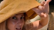 Lora, fotografie în costum de baie pe Instagram! Cum a reacționat Ruby când a văzut-o