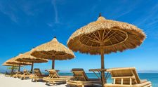 Cât a ajuns să coste un șezlong în Mamaia de la 1 iulie 2024. Prețurile au luat-o razna