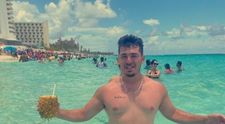 Și-a pierdut vederea din cauza unei greșeli comune! Ce a uitat să facă un tânăr din SUA înainte să se culce