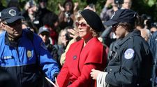 Actrița Jane Fonda, arestată pentru a patra oară în decursul ultimei luni