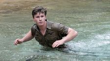 VIDEO La un pas de tragedie. Fiul lui Steve Irwin era să fie sfâșiat de un crocodil de 350 kg