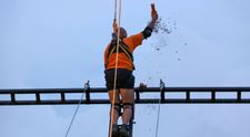 Sunt celebru, scoate-mă de aici! – FINALA: Primul concurent care se califică în runda finală!