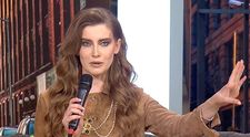 Marțea neagră cu Iulia Albu. Ce părere a avut stilista despre costumul de baie al Corinei Bud