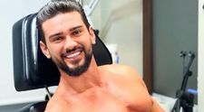 Dorian Popa, în cârje pe rețelele de socializare. Ce a pățit vloggerul