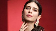 Alma Boiangiu, o finalistă de la Vocea României va interpreta rolul Mariei Tănase. Tânăra va apărea în noul sezon al serialului documentar „Marcel Iureş prezintă Enigmele României”