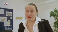 Nu a fost niciodata o femeie atragatoare, dar si-a intalnit marea dragoste cand se astepta mai putin. Cum arata sotul ei