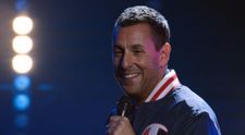 Adam Sandler se întoarce la prima dragoste. Actorul a scos un album de comedie, după 14 ani de pauză