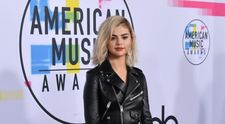 Selena Gomez si-a tuns tot parul. Dupa despartirea de Justin Bieber, a apelat la o noua schimbare de look