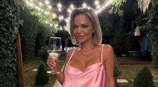 Andreea Antonescu, la un pas de a-și face operație de lungire de picioare și schimbare de iris: “Mereu am fost complexată”