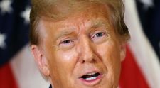 Cum arată Donald Trump fără machiaj portocaliu. Imaginea s-a viralizat rapid. ”Sigur, mai bătrân, dar...”