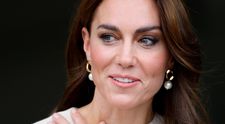 De ce poartă Kate Middleton cinci inele pe degetul inelar? Adevărata lor semnificație este una foarte emoționantă, fiecare spune câte o poveste
