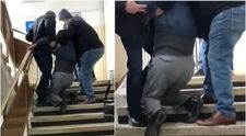 Scene halucinante la o policlinică din Ploiești! Momentul în care un pacient cu probleme locomotorii a fost târât pe scări pentru a ajunge în cabinet VIDEO