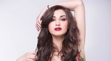 Alina Eremia, sexy la concert. Si-a aratat picioarele perfecte intr-o pereche de pantaloni foarte scurti, spre incantarea fanilor: FOTO