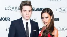 Brooklyn Beckham a devenit tinta glumelor proaste dupa ce si-a facut un nou tatuaj