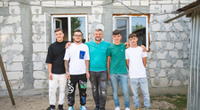 Irinel Gheorghe, ajutat de Visuri la cheie în 2017, s-a întors în sezonul 10 să susțină familia Minea