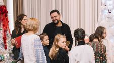 La Festivalul Brazilor de Crăciun 2019, Măruță și Omid oferă un brad împodobit. Cum se poate licita