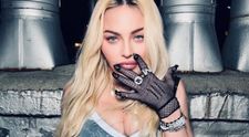Madonna a sărbătorit 67 de ani cu o petrecere regală, fără pantaloni, doar în corset și cu tort Labubu de la iubitul de 28 de ani! Cât de spectaculos arată tortul