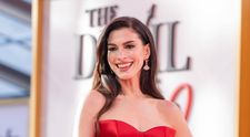Zece ani de suferință în tăcere! Anne Hathaway a fost aproape oarbă la ochiul stâng: „Lucrurile erau foarte grave”. Vedeta, diagnosticată cu cataractă