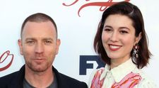 S-a aflat secretul. Ewan McGregor și iubita lui cu 14 de ani mai tânără au adus pe lume un băiețel
