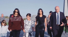 Apariție scandaloasă! Cum s-a îmbrăcat Kim Kardashian ca să omagieze victimele genocidului din Armenia