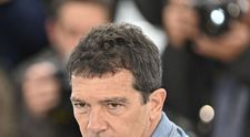 Antonio Banderas a anunțat că s-a infectat cu COVID-19. Care este starea de sănătate a actorului