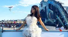 PRO TV ia pulsul petrecerii de la Neversea, iar Irina Rimes ține publicul cât mai aproape de scenă. Imagini exclusive
