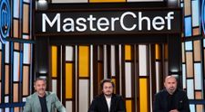 În această seară, ultima etapă a audițiilor MasterChef România! Florin Dumitrescu: „Are o tigaie în cap cu un ou ochi lipit!”