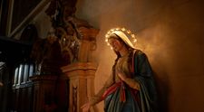 Ea este Fecioara Maria din zilele noastre! O femeie susține că a rămas însărcinată, pe vremea când avea 17 ani, deși era încă fecioară: „Mi‑au spus că sunt o mincinoasă”