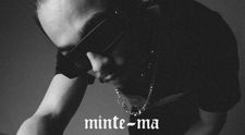 Juno lansează „Minte-mă”, cântată alaturi de sora lui mai mică, Ana Maria Stancu