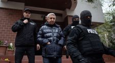 Ce discuții ar fi avut Dan Diaconescu cu una dintre cele două gemene minore: „O să ai mult de câștigat”