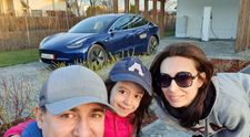 George Buhnici are cel mai nou model Tesla: ”Doar nu credeați ca am cumpărat-o de la noi”