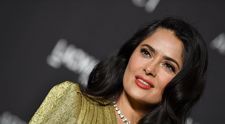 Salma Hayek, poză incendiară pe Instagram. Și-a impresionat fanii cu o imagine în costum de baie
