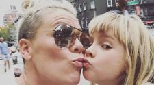 Pink, declaratie controversata cu privire la fiica sa. Anuntul facut de vedeta a starnit discutii aprinse