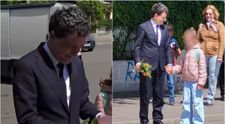 VIDEO Cum a reacționat Nicușor Dan în momentul în care o fetiță, însoțită de tatăl ei, i-a adus o felicitare. Președintele României, val de aprecieri pe rețelele de socializare