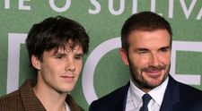 După Brooklyn, și Cruz, cel mai mic fiu al familiei, o ironizează pe mama lor, Victoria Beckham: ”Nu chiar atât de nevinovată”