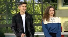 Puștiul minune al Internetului, Sebastian Dobrincu, și frumoasa Ioana Ignat cuceresc topurile muzicale